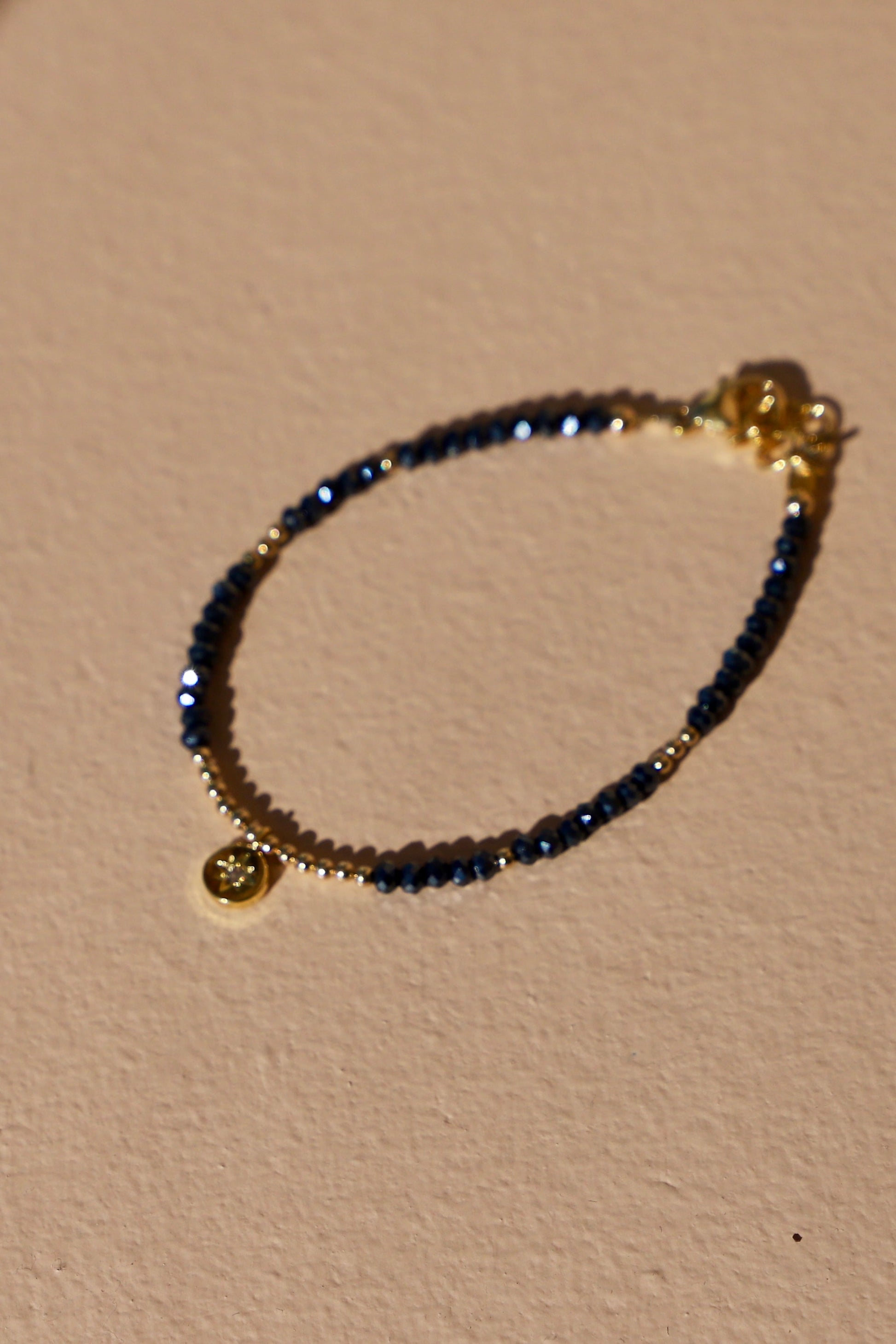 BEADED STAR MEDALLION BRACELET - Fluent Trends