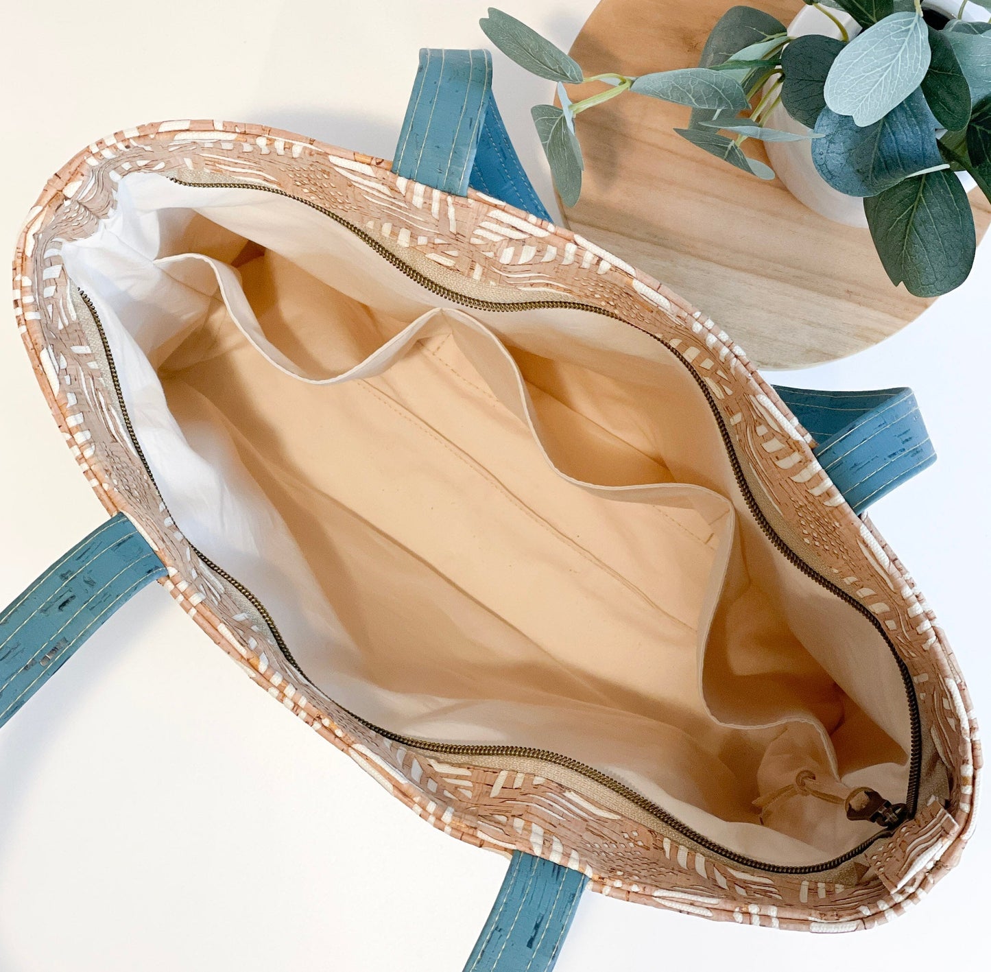 ADVOCATE zippered tote | AQUAMARINE Carry Courage