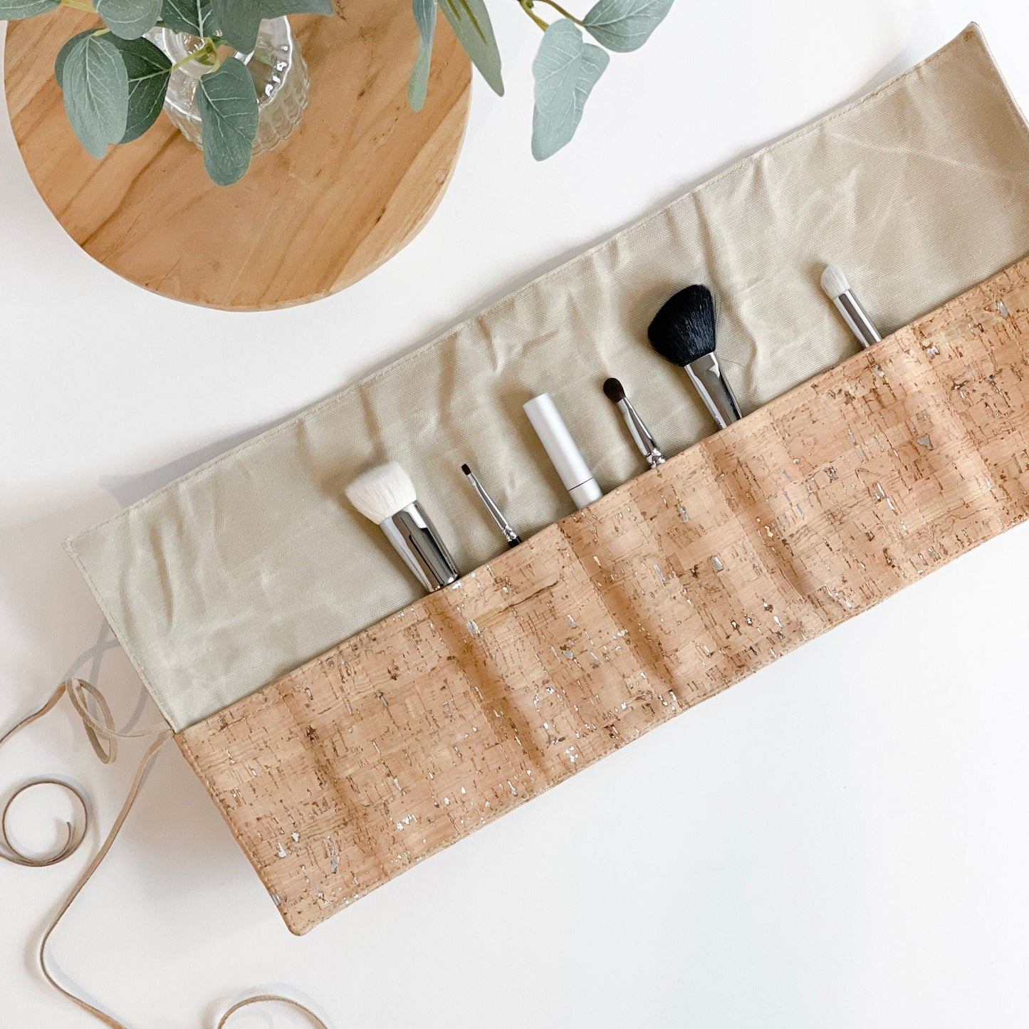 RADIANCE brush roll Carry Courage
