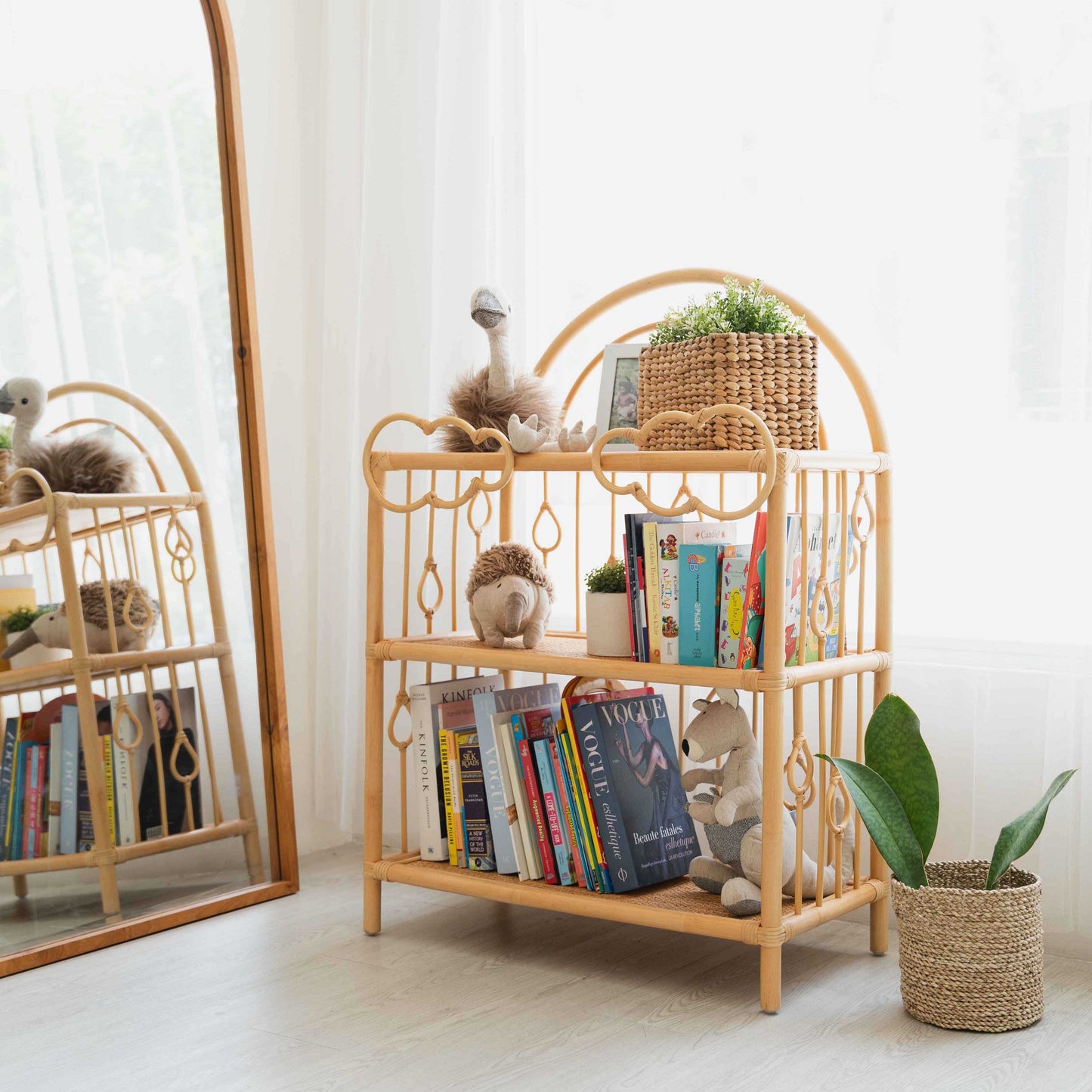 After the Rain Shelf - Fluent Trends