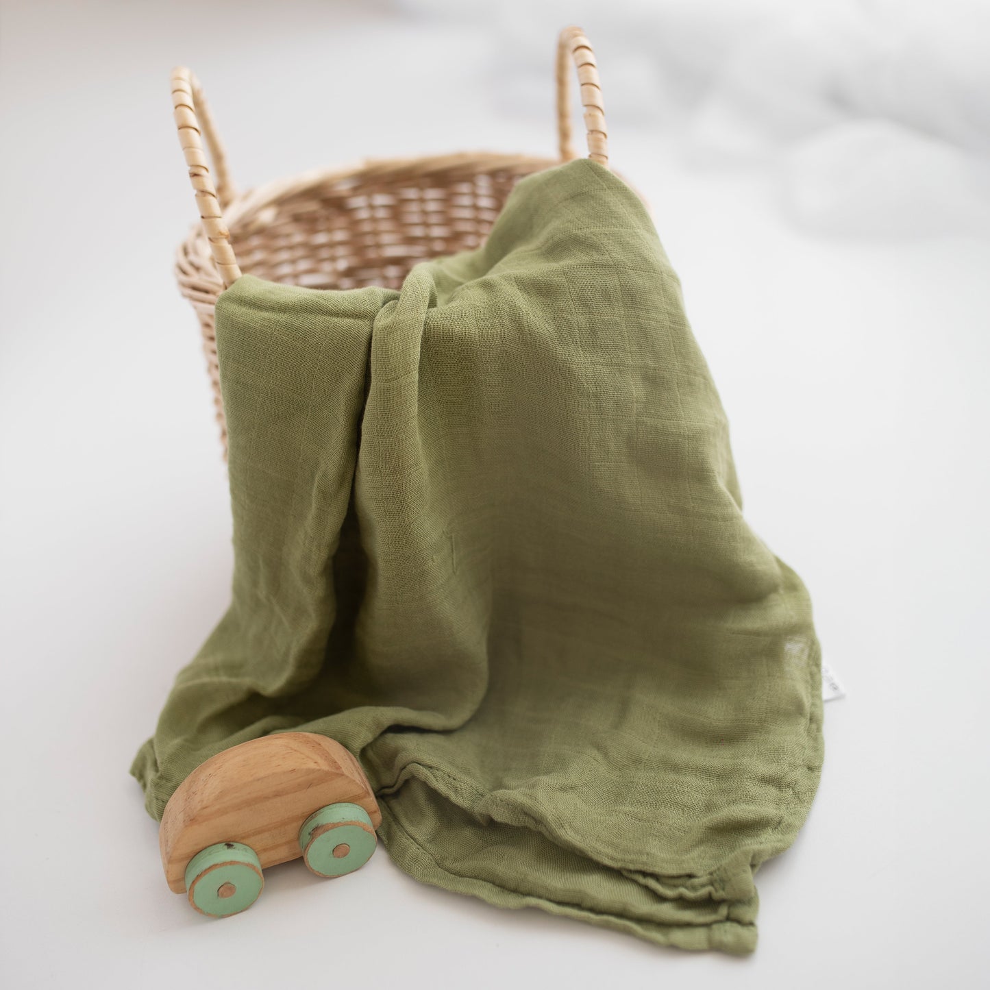 Muslin Swaddle Blankets - Soft Breathable Baby Swaddle Wrap, Bamboo Viscose & Cotton Receiving Blankets for Newborns, 2-Pack