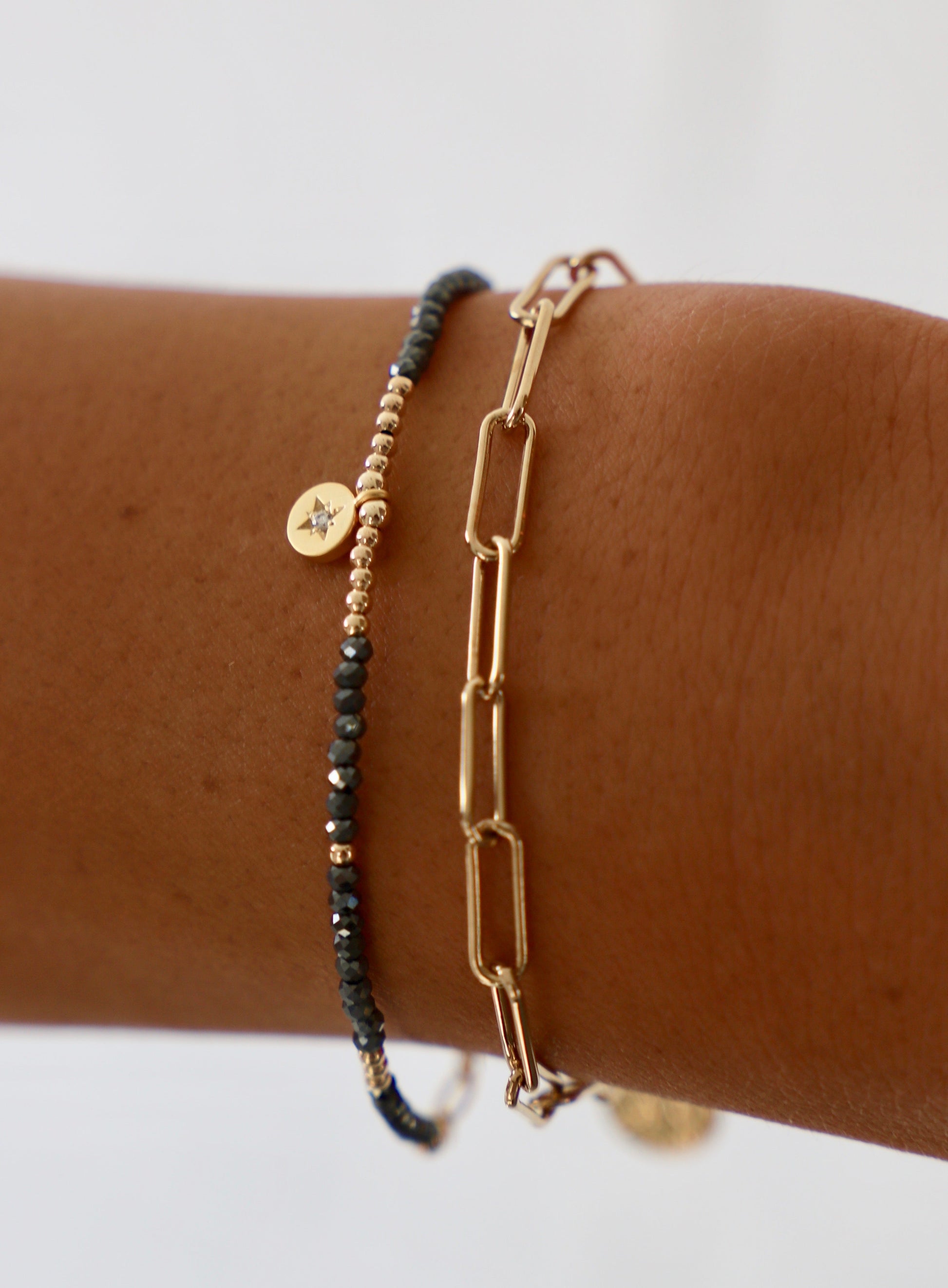 BEADED STAR MEDALLION BRACELET - Fluent Trends