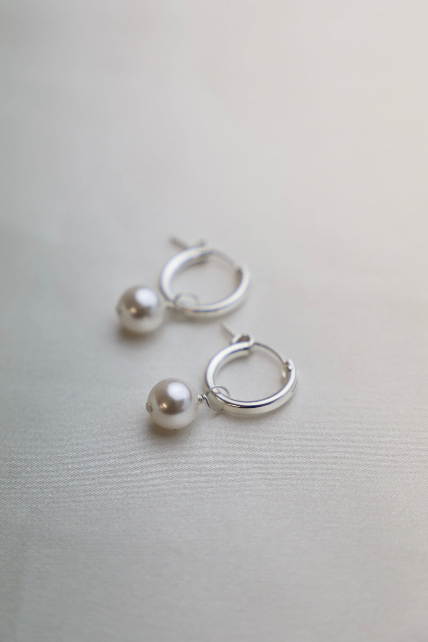AUDREY PEARL HOOP EARRINGS-SILVER - Fluent Trends