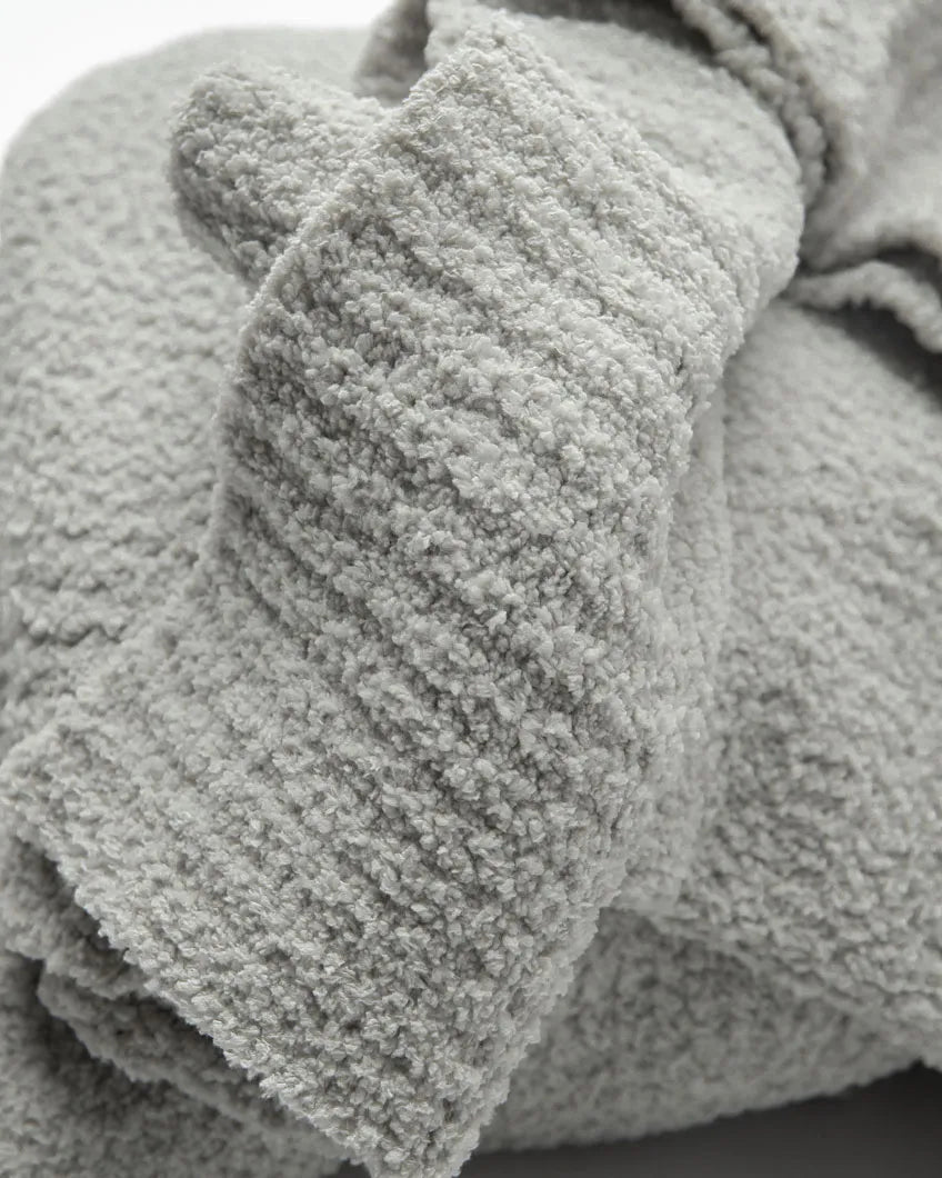 Snug Throw Sunday Citizen
