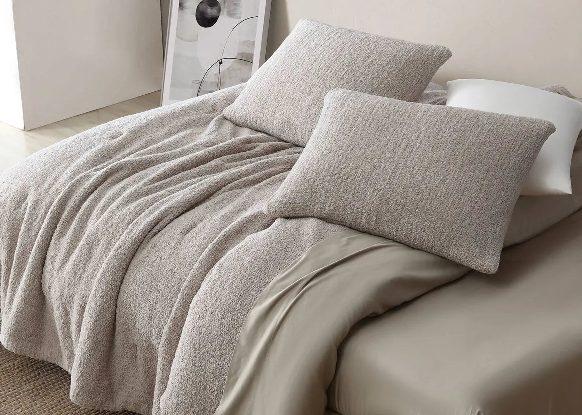 Snug Stitch Comforter - Fluent Trends