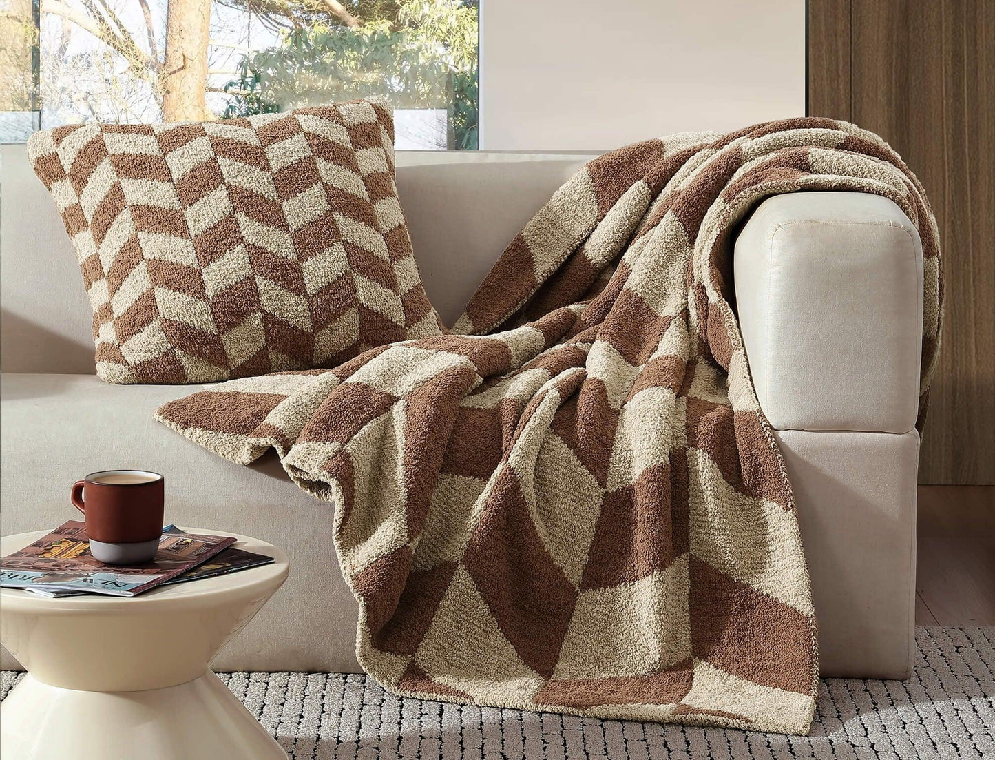Chevron Throw Pillow - Fluent Trends