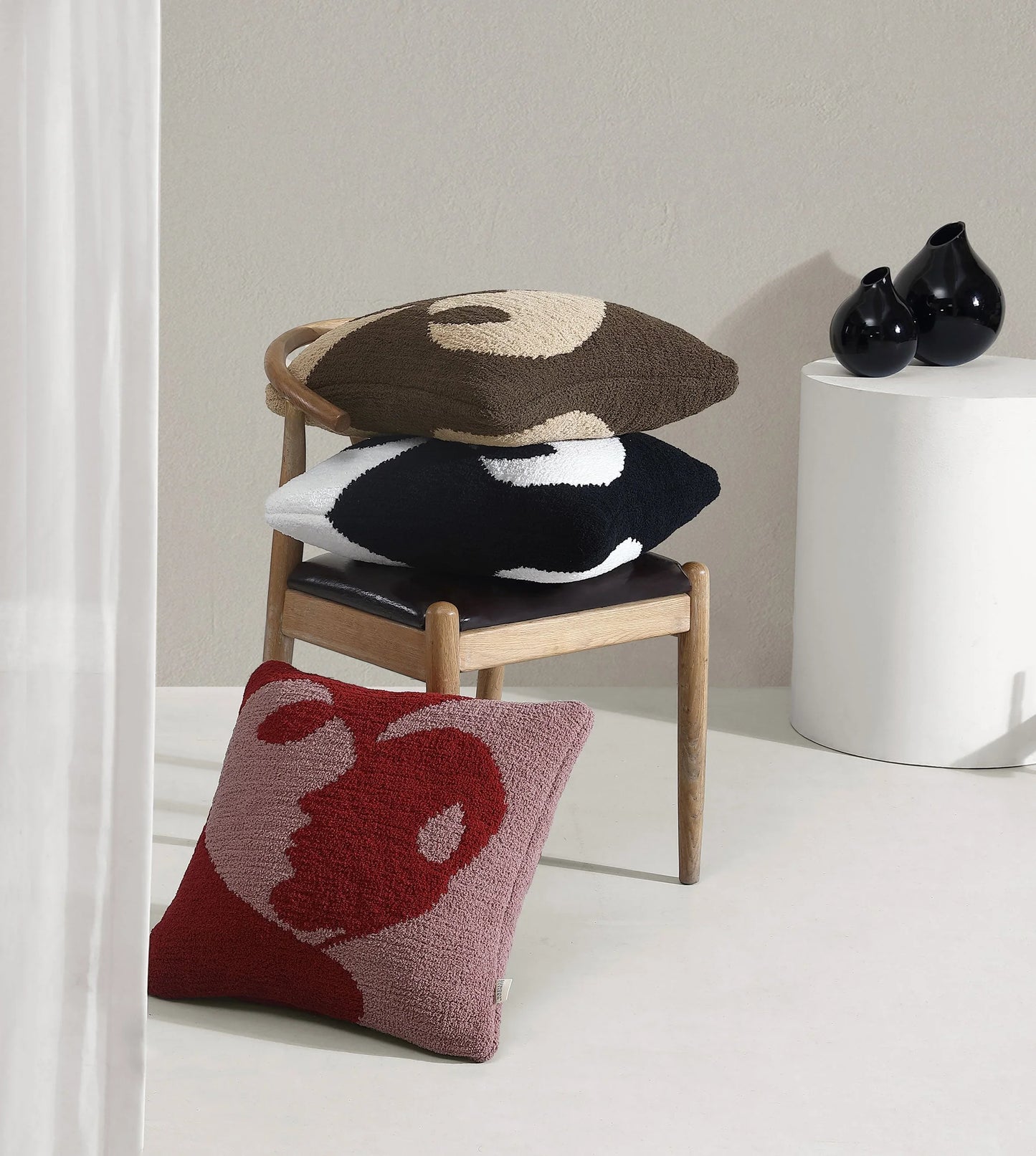 Faces II Throw Pillow - Fluent Trends