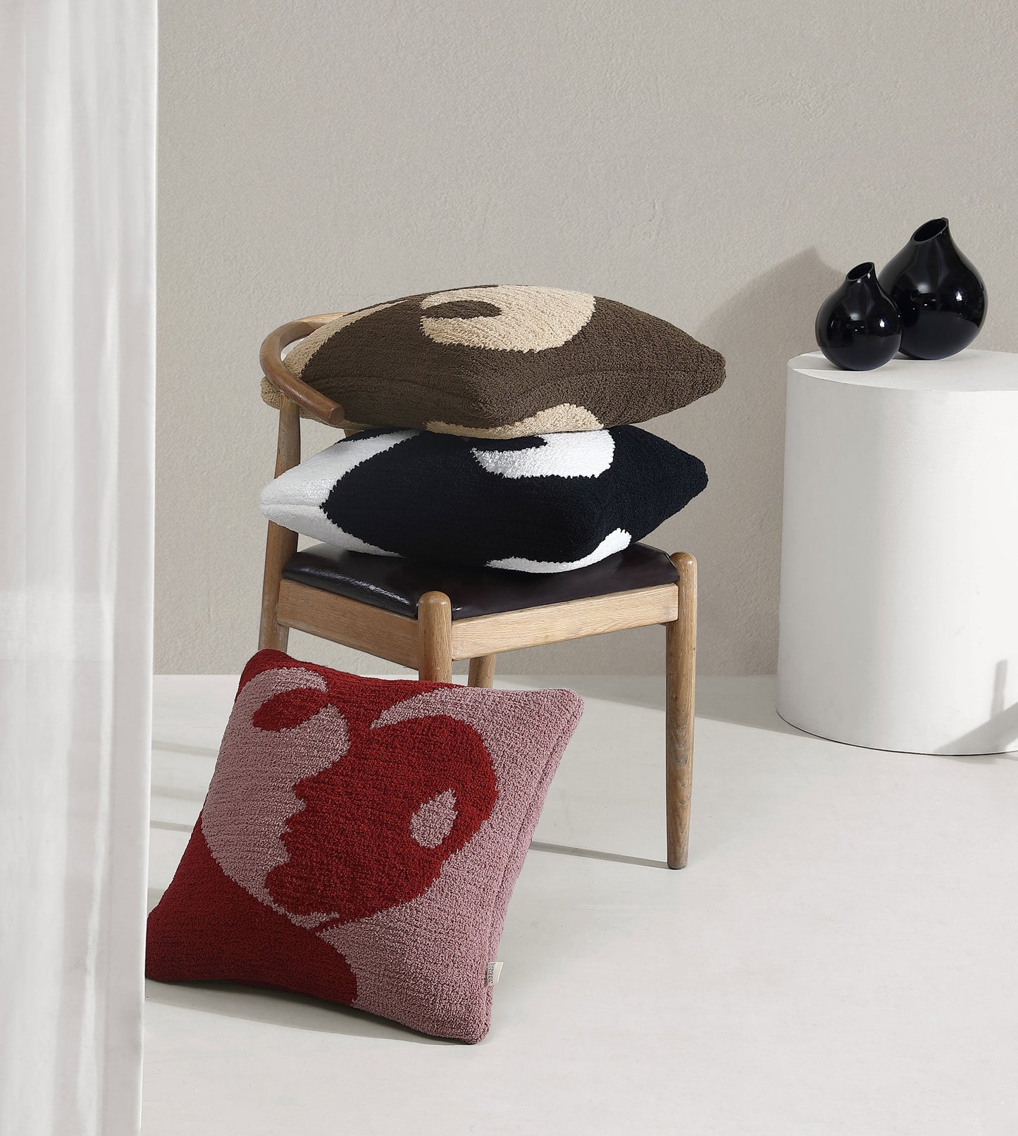 Faces II Throw Pillow Sunday Citizen