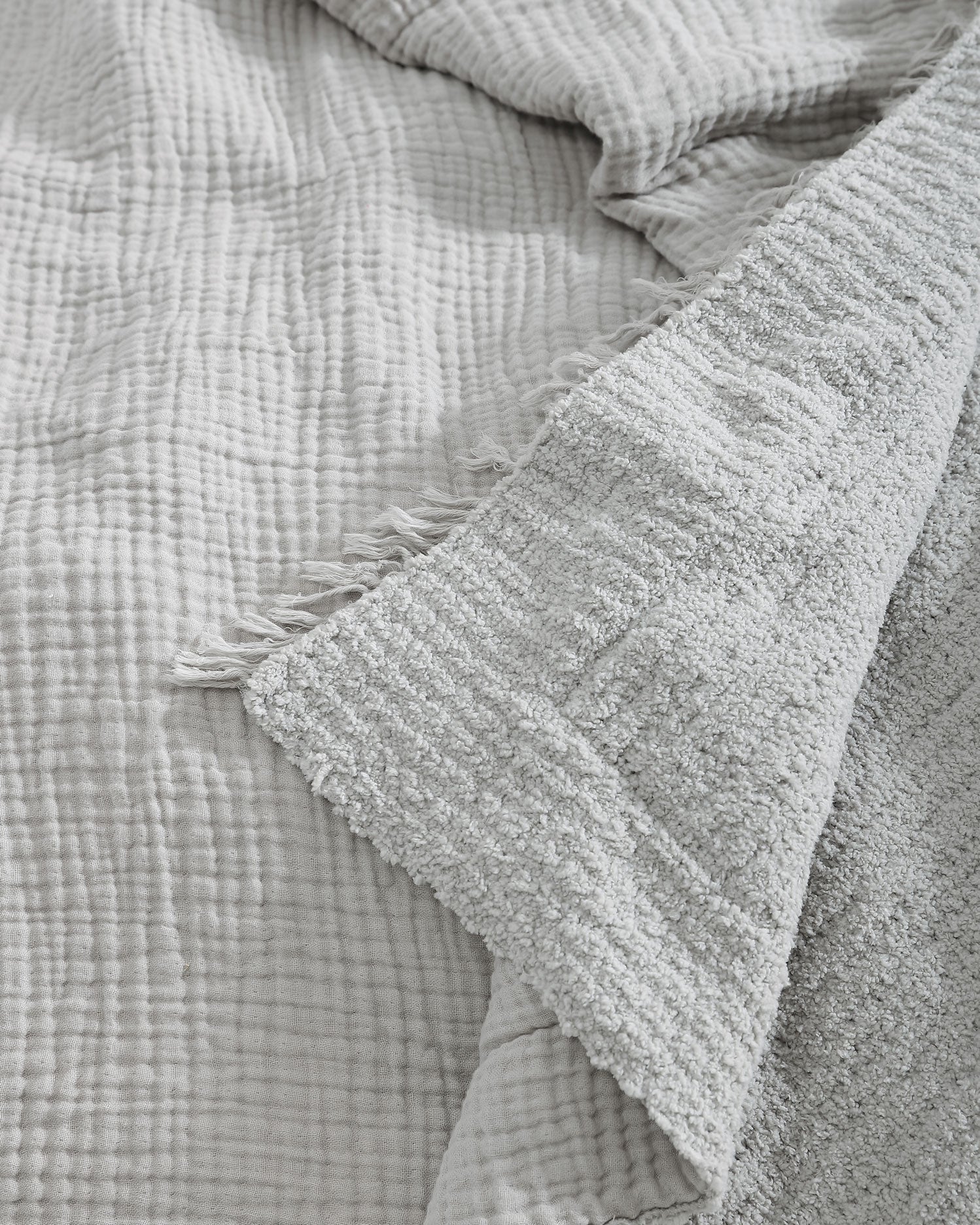 Snug Muslin Throw - Fluent Trends