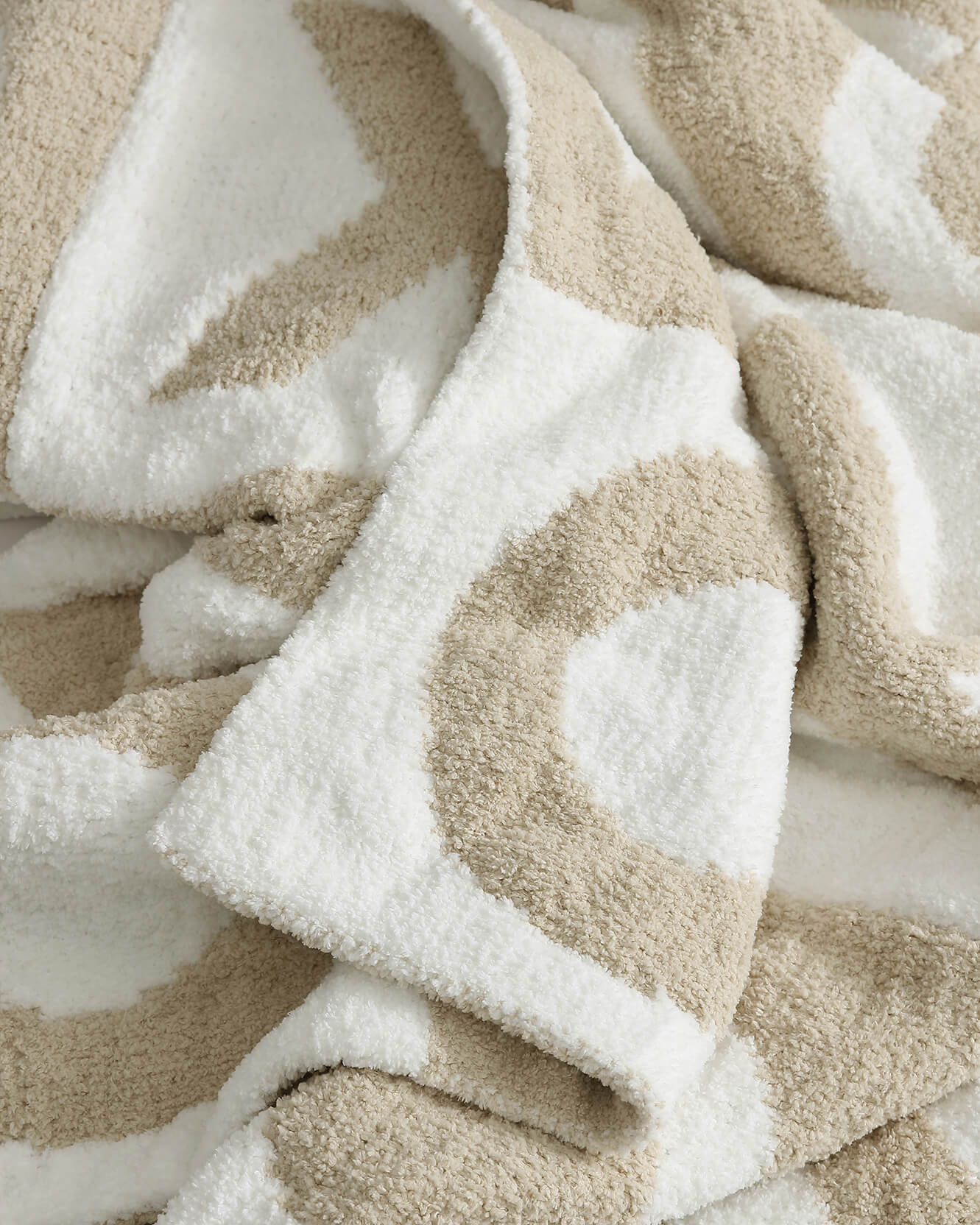 XO Checkerboard Throw - Fluent Trends