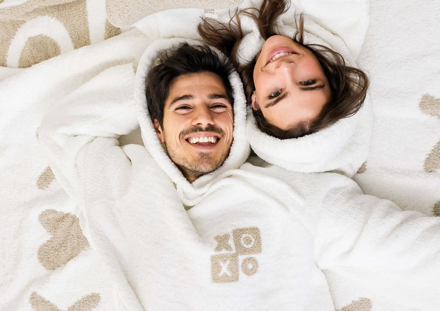 XO Snug Lap Throw