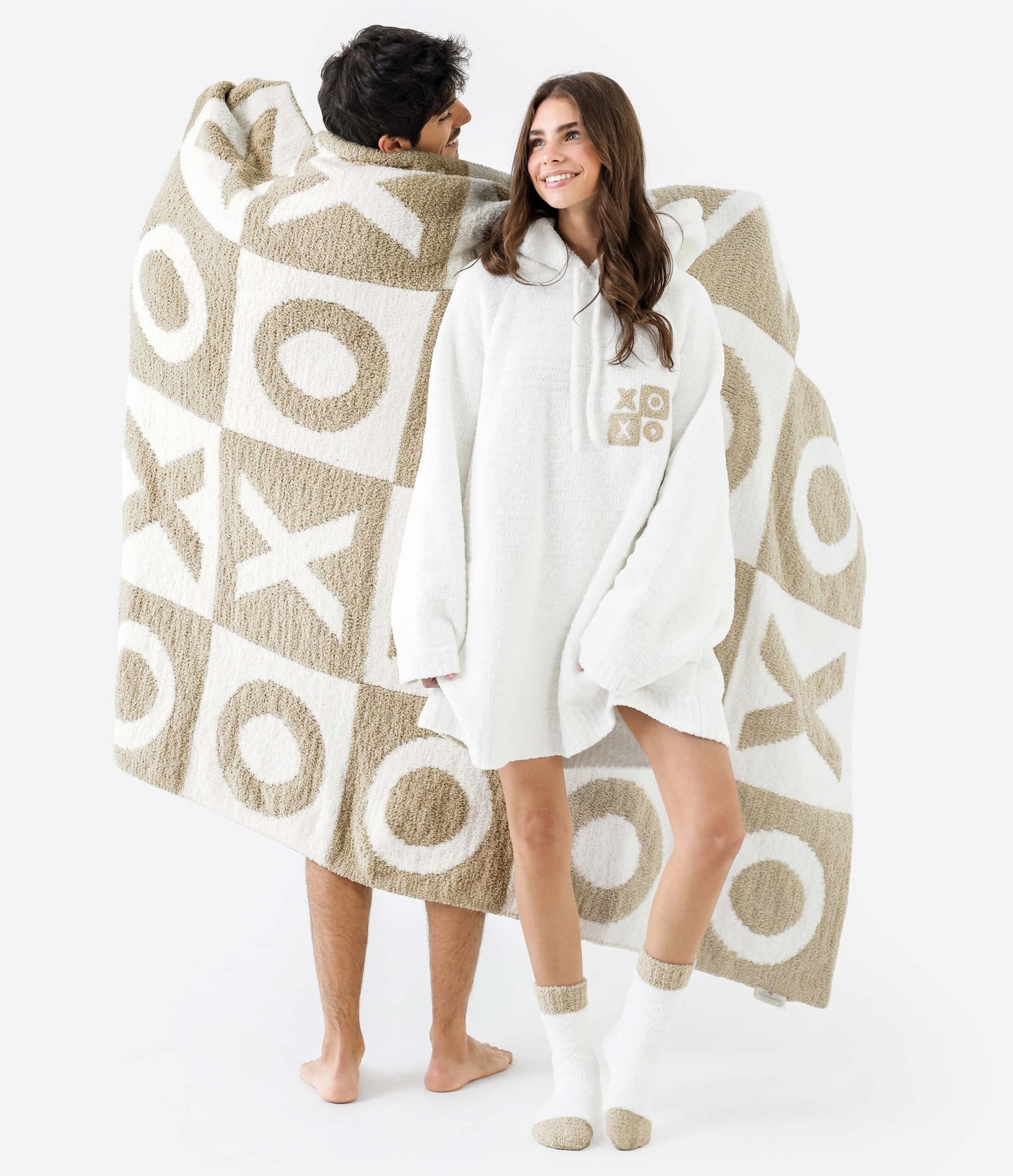 XO Checkerboard Throw