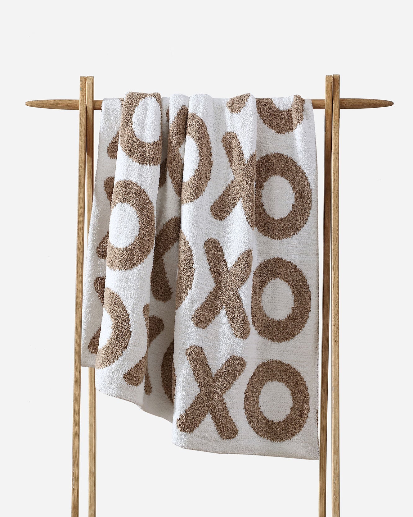 XOXO Throw Sunday Citizen