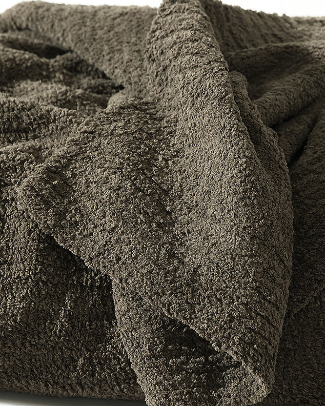 Snug Throw Sunday Citizen