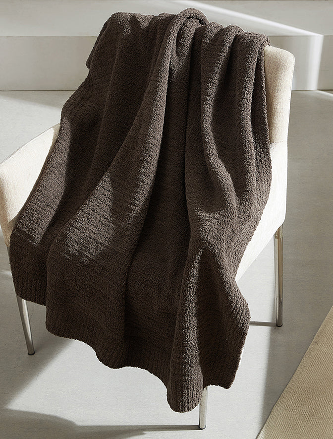 Snug Throw Sunday Citizen