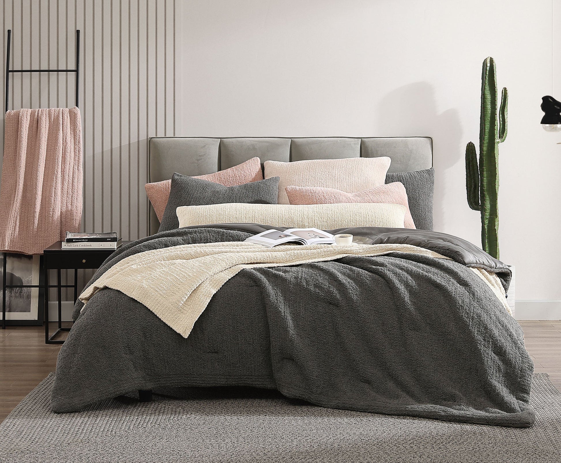 Snug Stitch Comforter - Fluent Trends