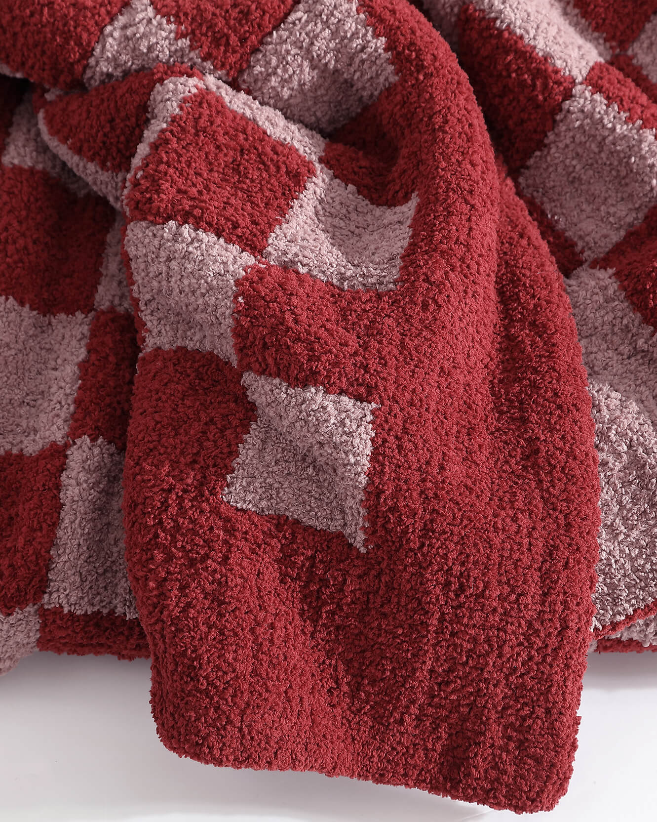 Checkerboard Throw - Fluent Trends