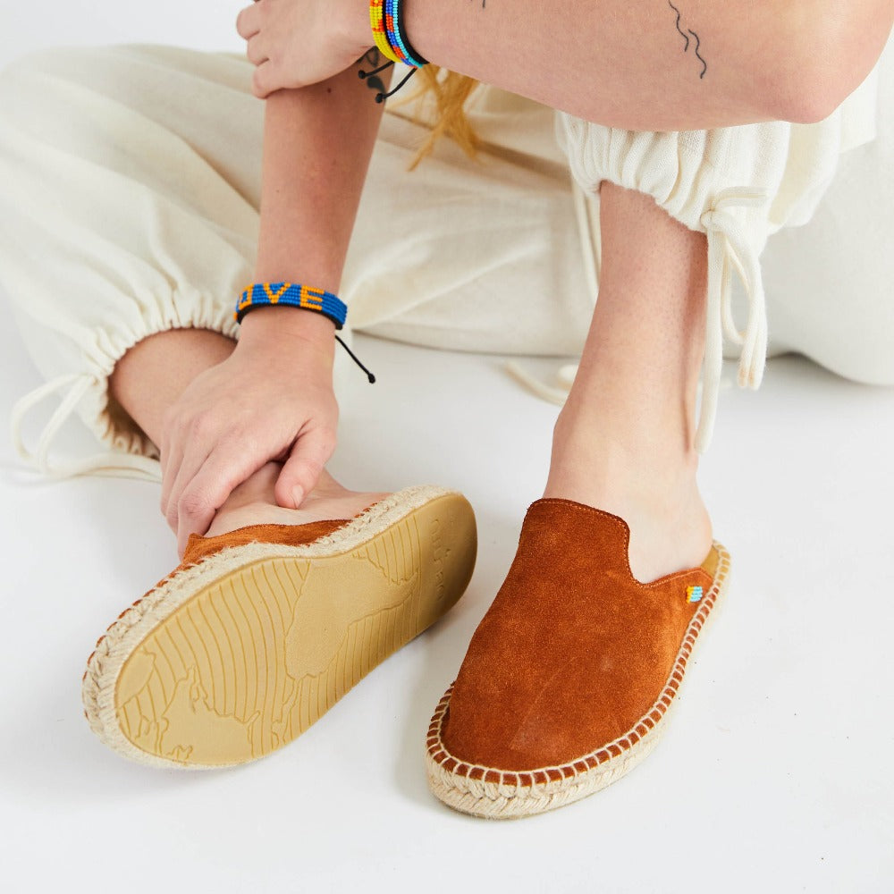 Lamu Mule - Chestnut Brown - Fluent Trends