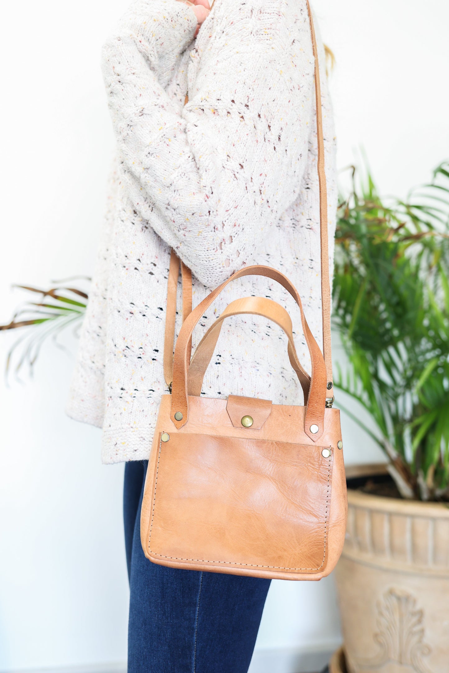 Atlas Mini Crossbody Tote - Fluent Trends