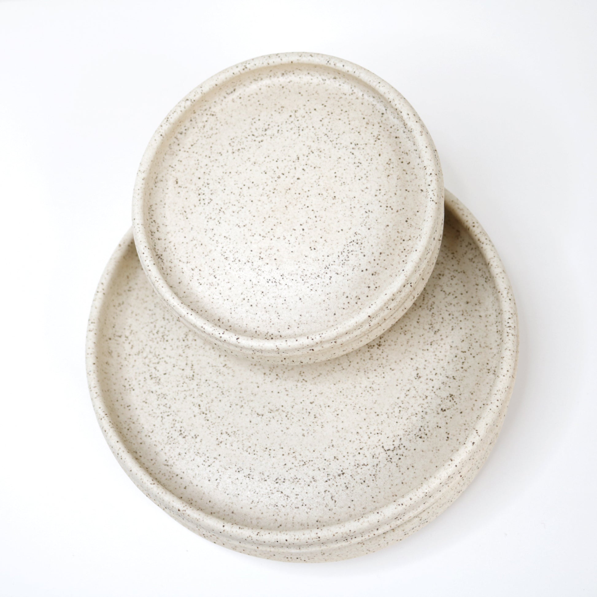 HUNNY DINNER PLATES Almond Spice (Set of two pieces) - Fluent Trends