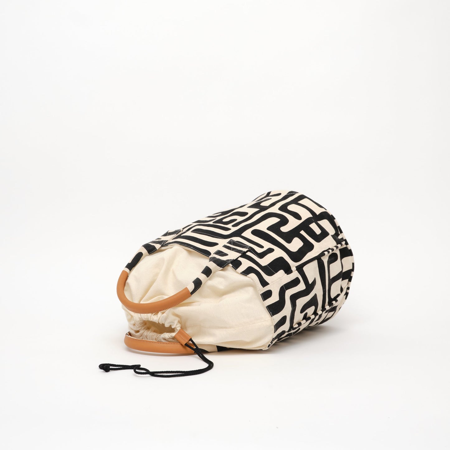 Weekender Bag - Black Kuba Powered by People