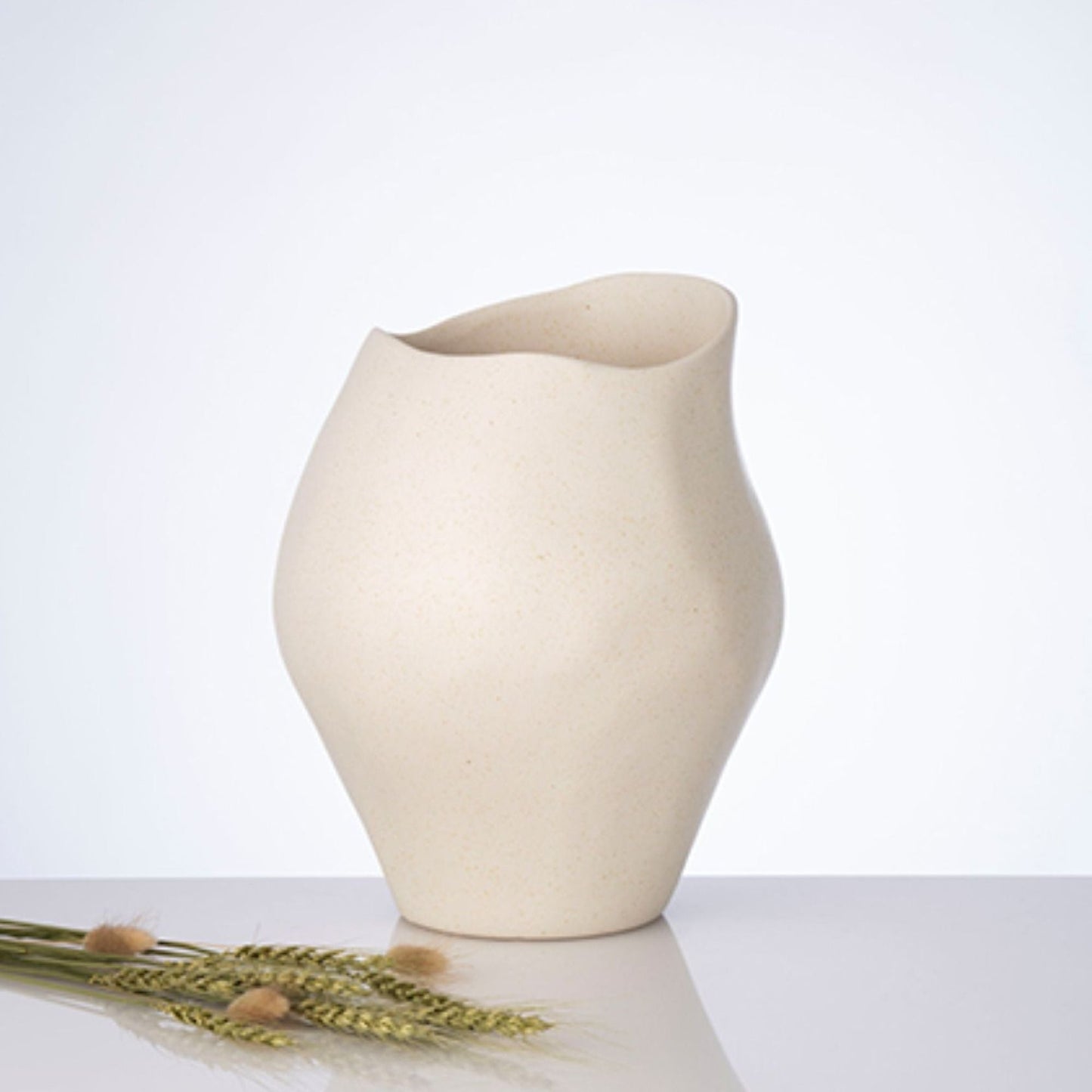 Mosco Cream Vase Powered by People