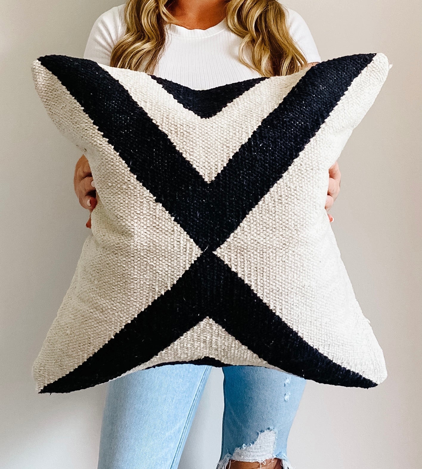 Vail Pillow Cover - Fluent Trends