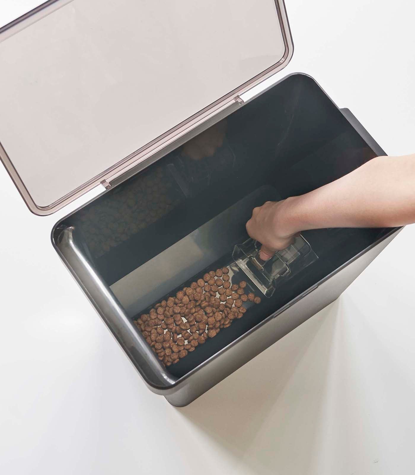Airtight Pet Food Container - Three Sizes - Fluent Trends