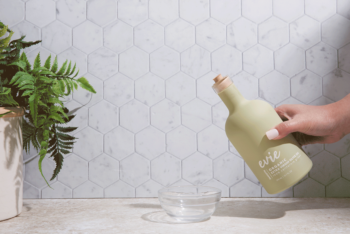 Smooth Organic Extra Virgin Olive Oil (375ml) - Batch #2401 - Fluent Trends