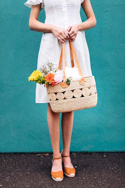 Essential Companion Leather Straps Tote Bag