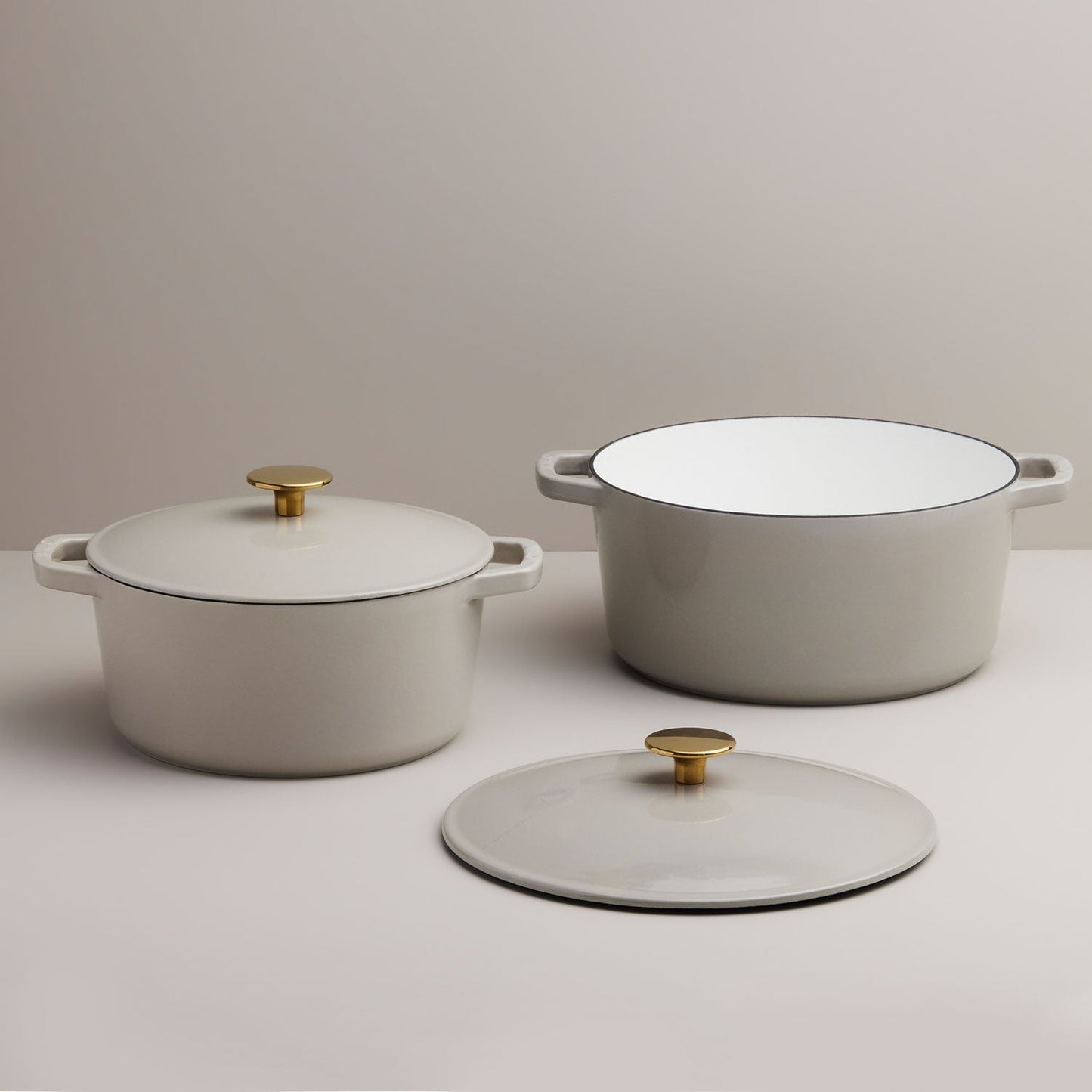 4-Piece Cast Iron Cookware Set