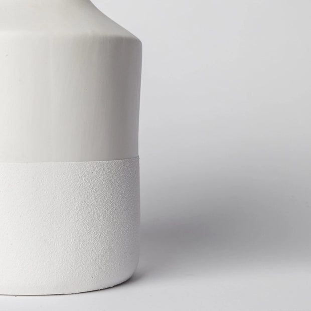 216 - Ceramic Vase - Fluent Trends