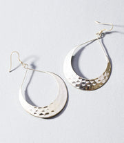 Lunar Crescent Hammered Shiny Silver Hoop Earrings - Fluent Trends