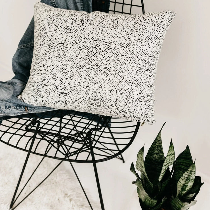 16" x 20" Pillow - Fluent Trends