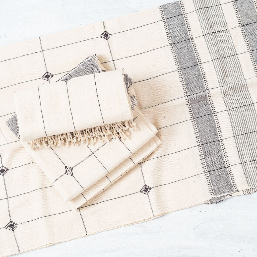 Mool Handwoven Artisanal King Size Organic Cotton Bedspread In Black & Off White Powered by People