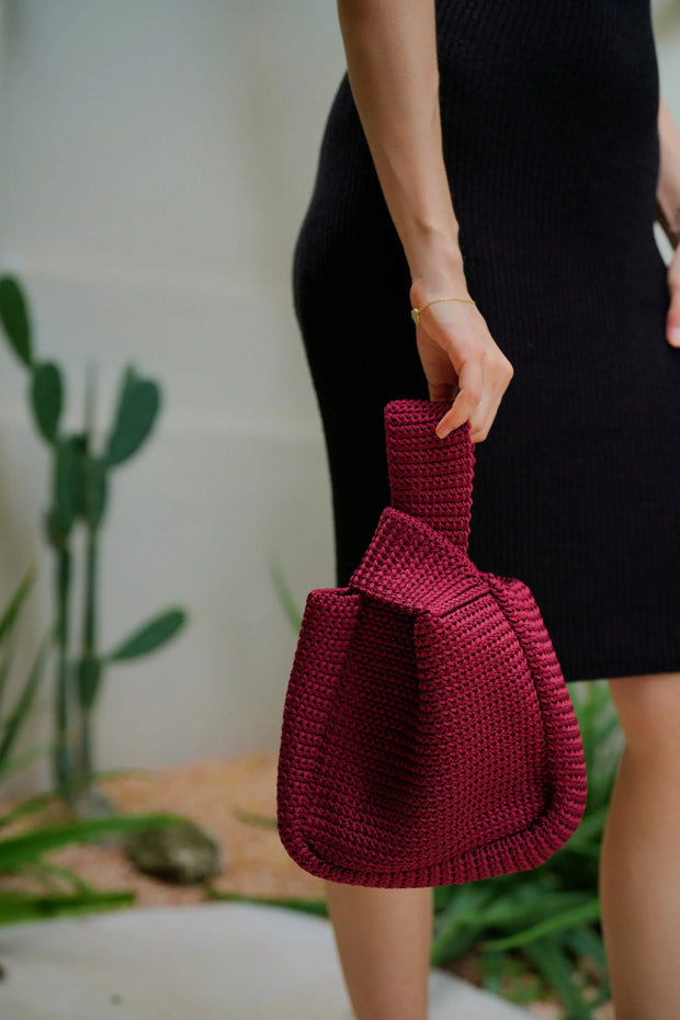 Mackenzie Knit Clutch in Maroon - Fluent Trends
