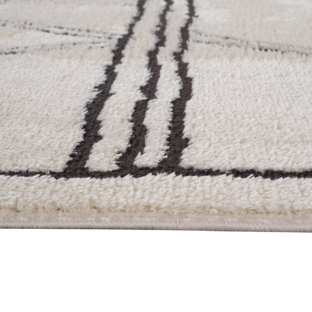 Ivory & Black Geometric Area Rug - 5' x 7' Stain Resistant Polypropylene