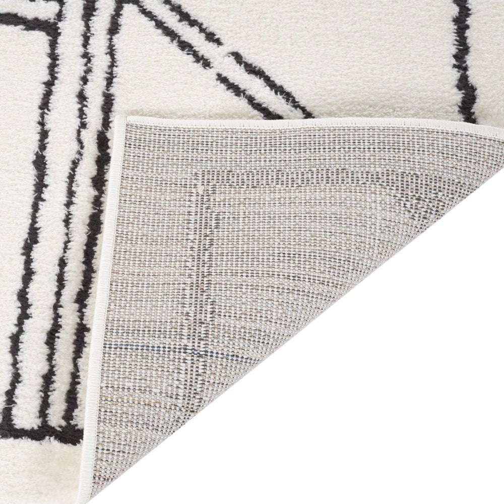 Ivory & Black Geometric Area Rug - 5' x 7' Stain Resistant Polypropylene