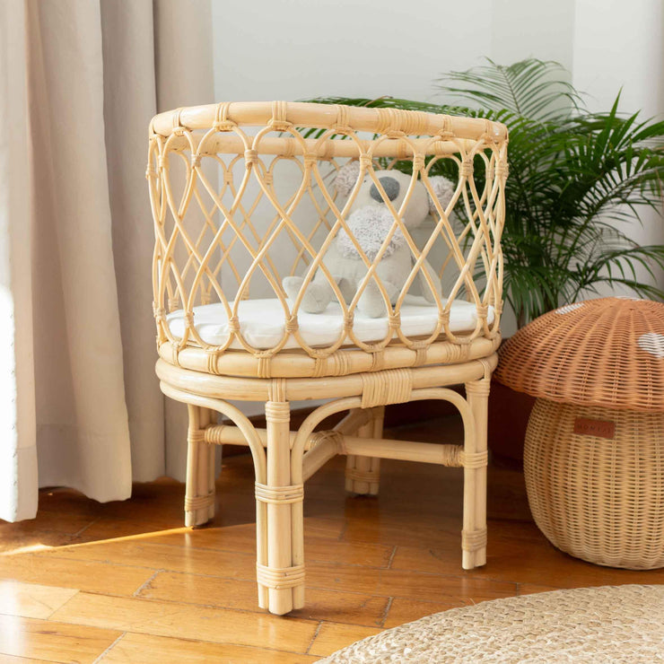 Olivia Doll Bassinet - Fluent Trends