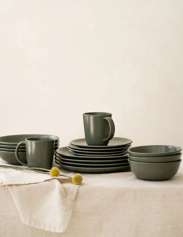 The Legacy Collection Dinnerware (20-pieces) - Fluent Trends Dinnerware Sets