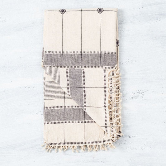 Mool Handwoven Artisanal King Size Organic Cotton Bedspread In Black & Off White Powered by People