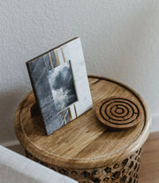 Sammita 4x6 Black & White Picture Frame - Hand Carved Marble - Fluent Trends