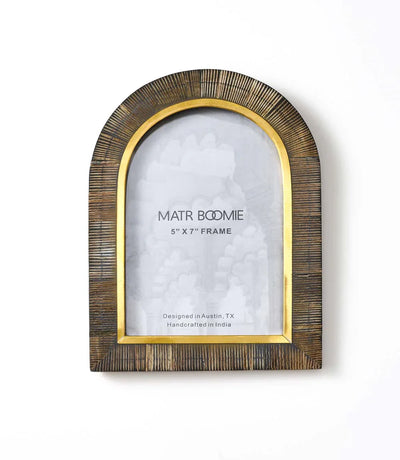 Kerala 5x7 Arch Picture Frame - Carved Horn, Brass Inlay - Fluent Trends