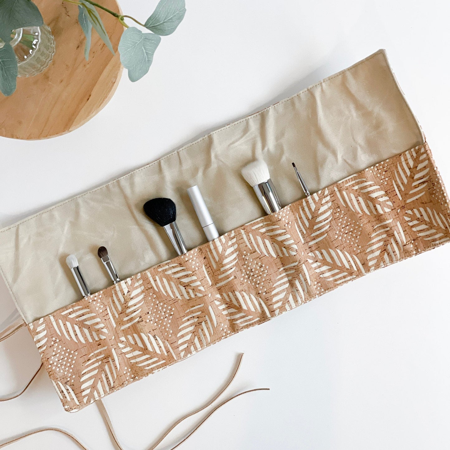 RADIANCE brush roll Carry Courage