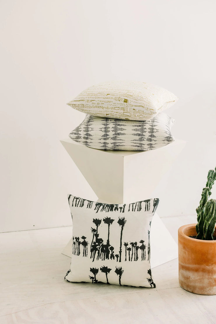 Avenida in Bosque 18" x 18" Pillow - Fluent Trends