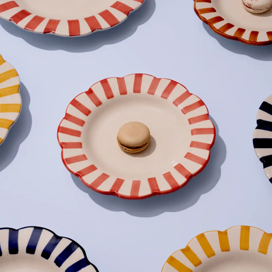 Ceramic Stripe Dinner Plate,  Red- 10 x 10 x 1.25 Inches ( Set of 4 )