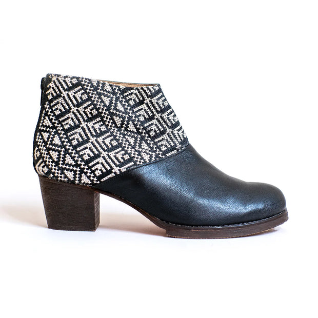 Salma Ankle Boot - Black and Ecru - Fluent Trends Ankle Boots