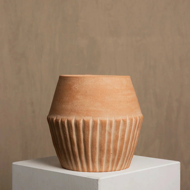 Valentina Planter - Fluent Trends
