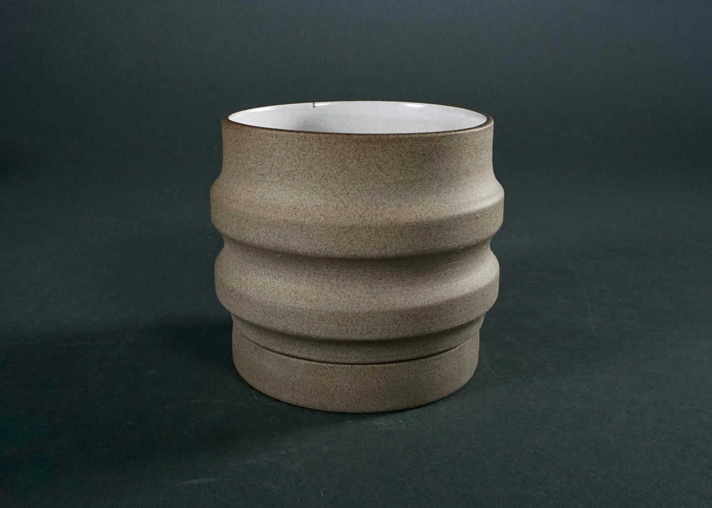 Primera Ceramic Planter - Modern Ridged Plant Pot with Drainage