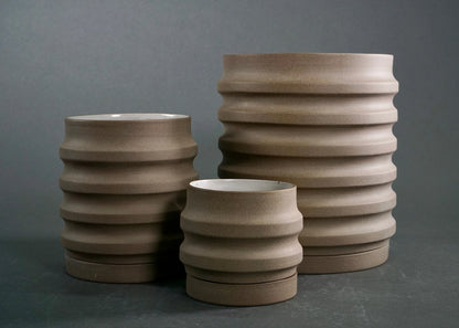 Primera Ceramic Planter - Modern Ridged Plant Pot with Drainage